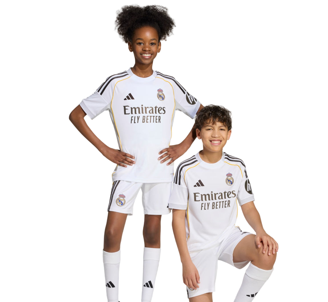 تيشيرت وشورت اطفال ريال مدريد اساسي 25-26