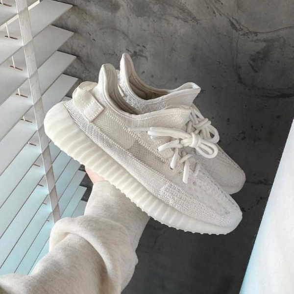 Yeezy Boost 350 V2 Bone