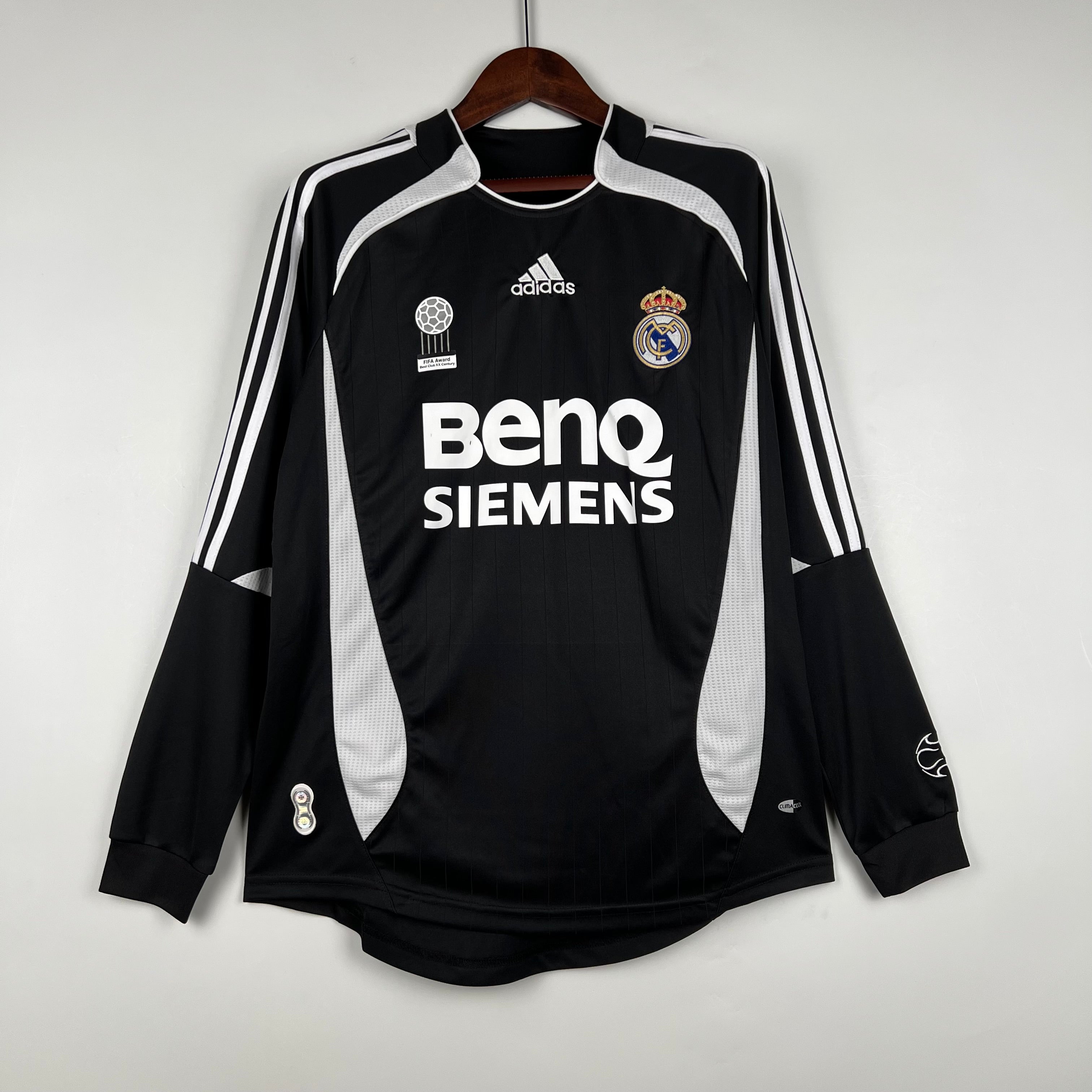 RM AWAY L/S CLASSIC JERSEY 2006/07 RAUL 7