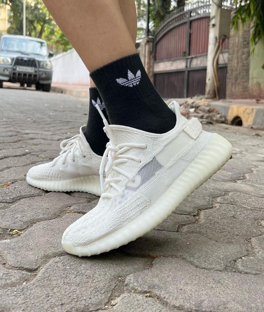 Yeezy Boost 350 V2 Bone