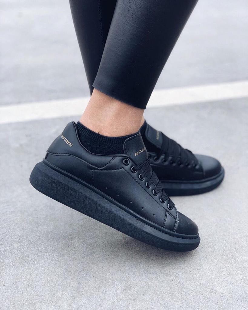 Mcqueen full black
