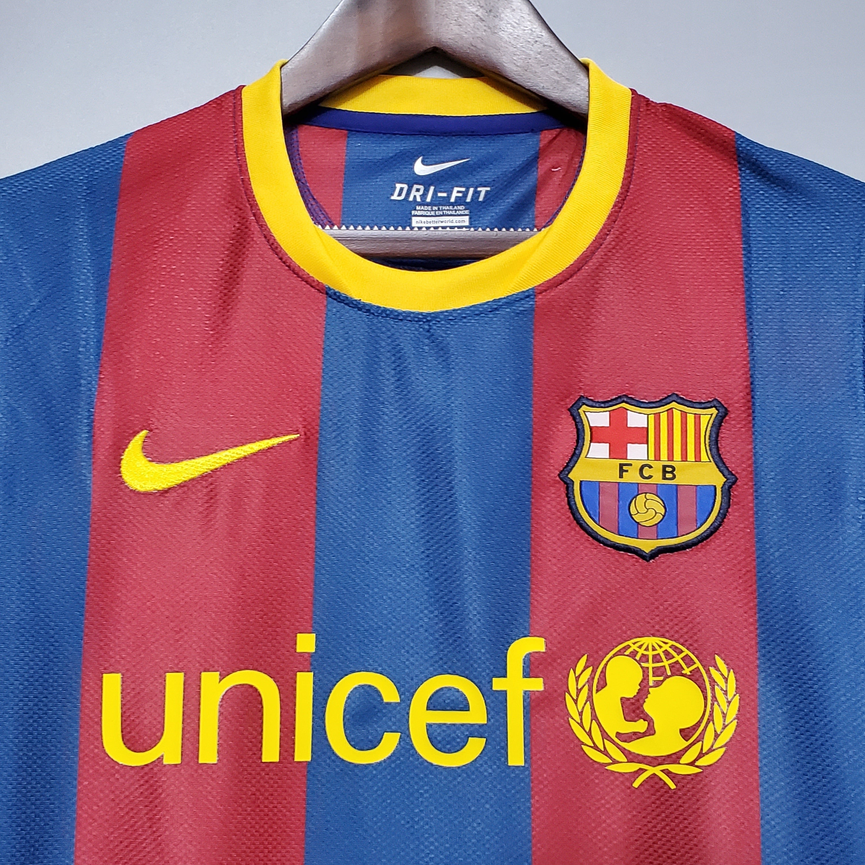 2010 تيشيرت برشلونة كلاسك