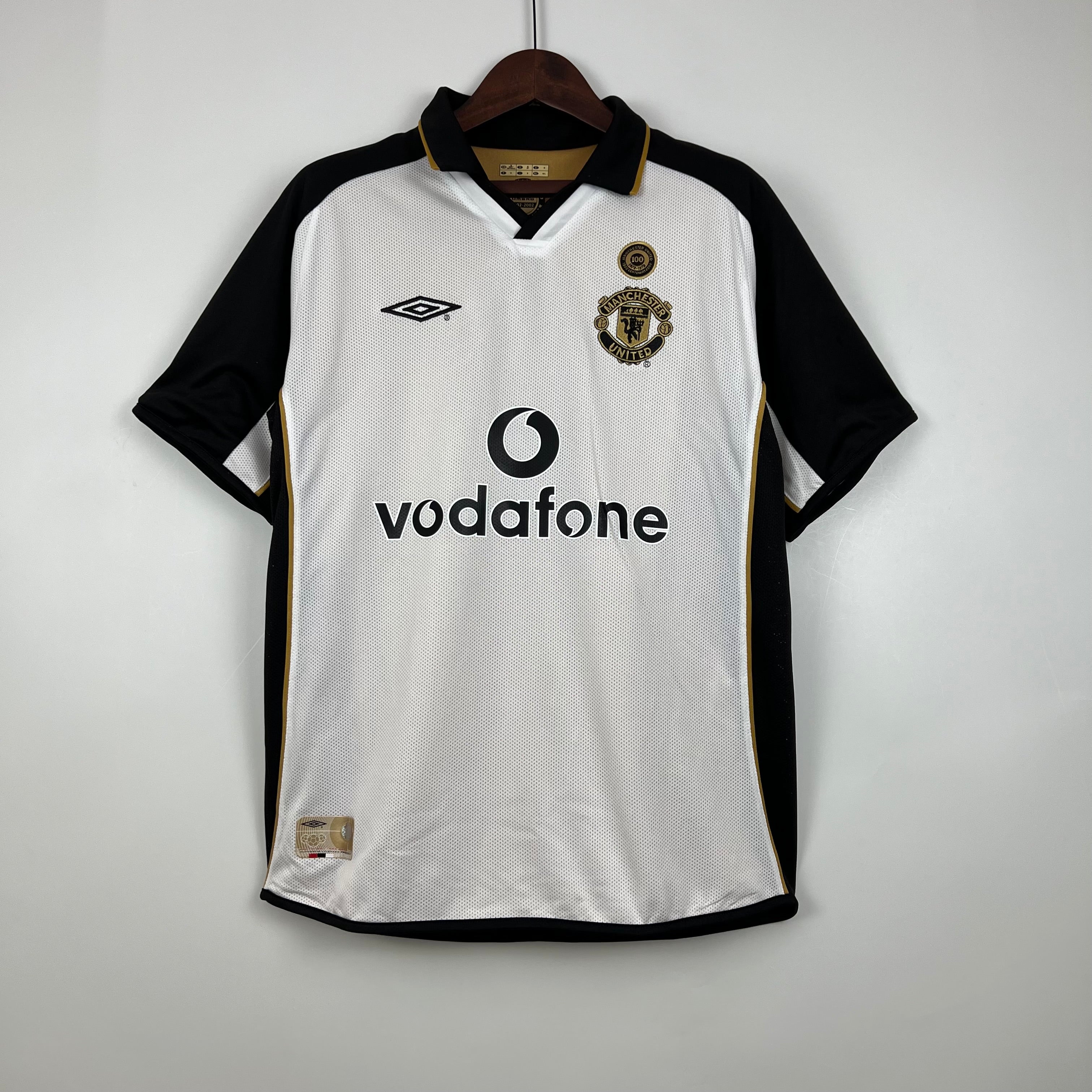 تيشيرت مانشستر يوناتد نسخه كلاسك2001-02BECKHAM 7