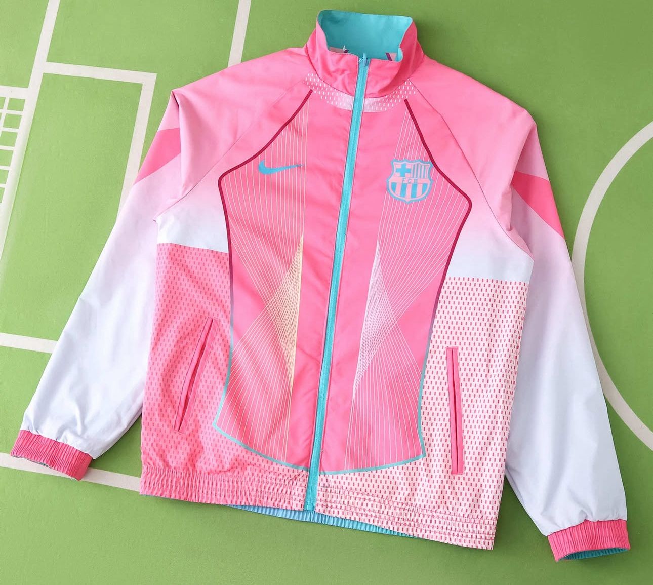 BRC windbreaker  25/26