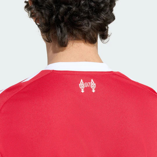 تيشيرت ليفربول الاساسي 2026 نسخه مشجع