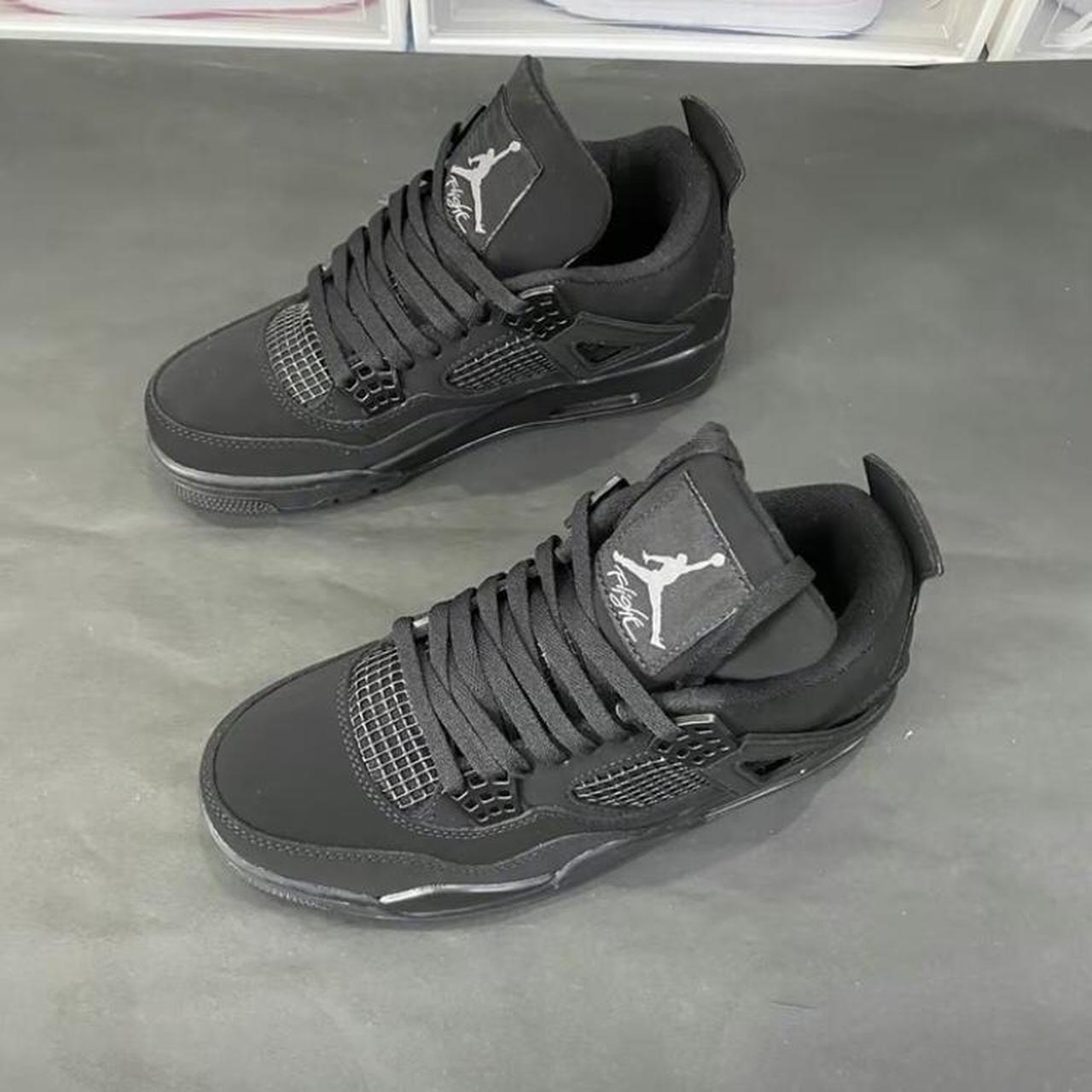 Air Jordan 4 Black