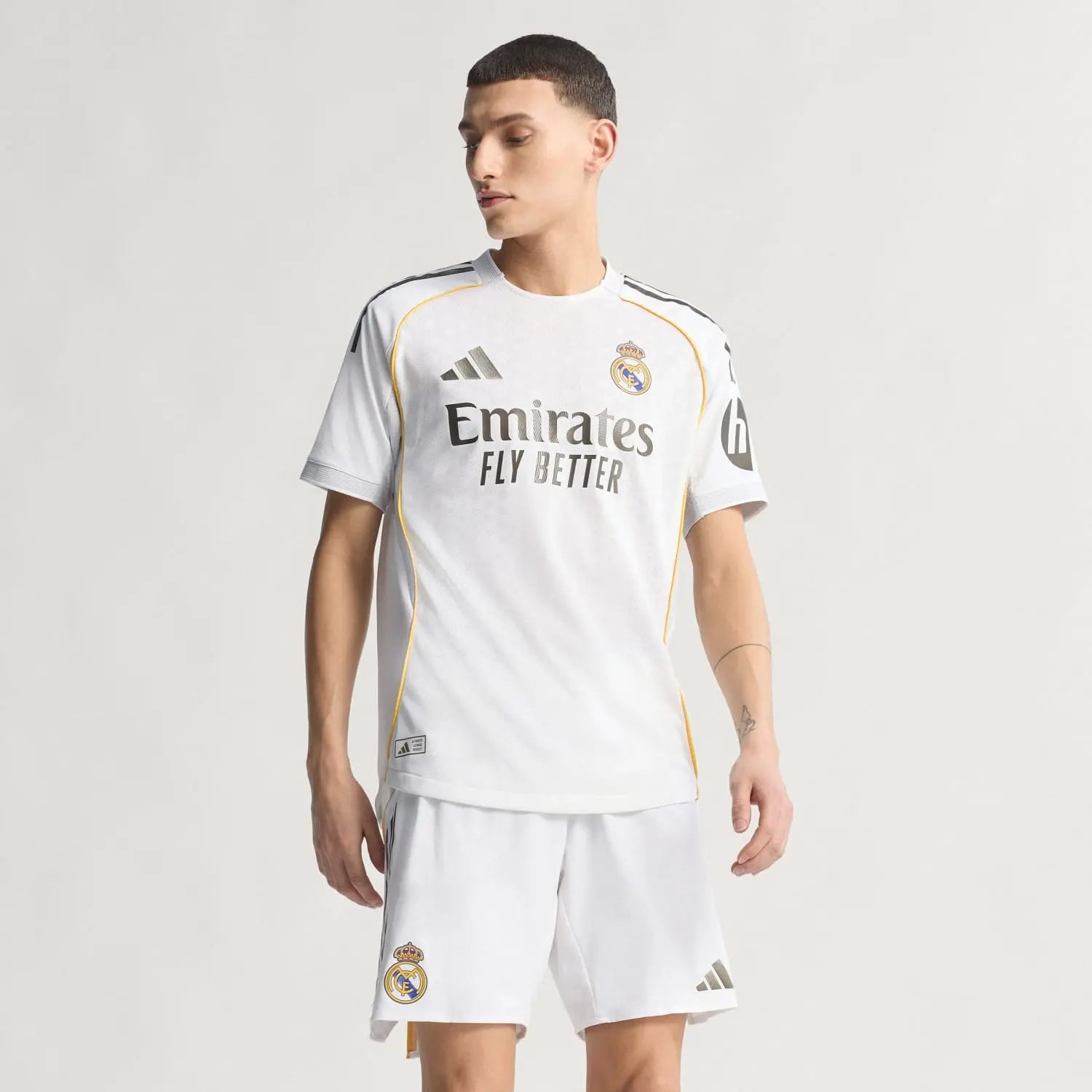 RM Home Player Version Jersey 2025/26