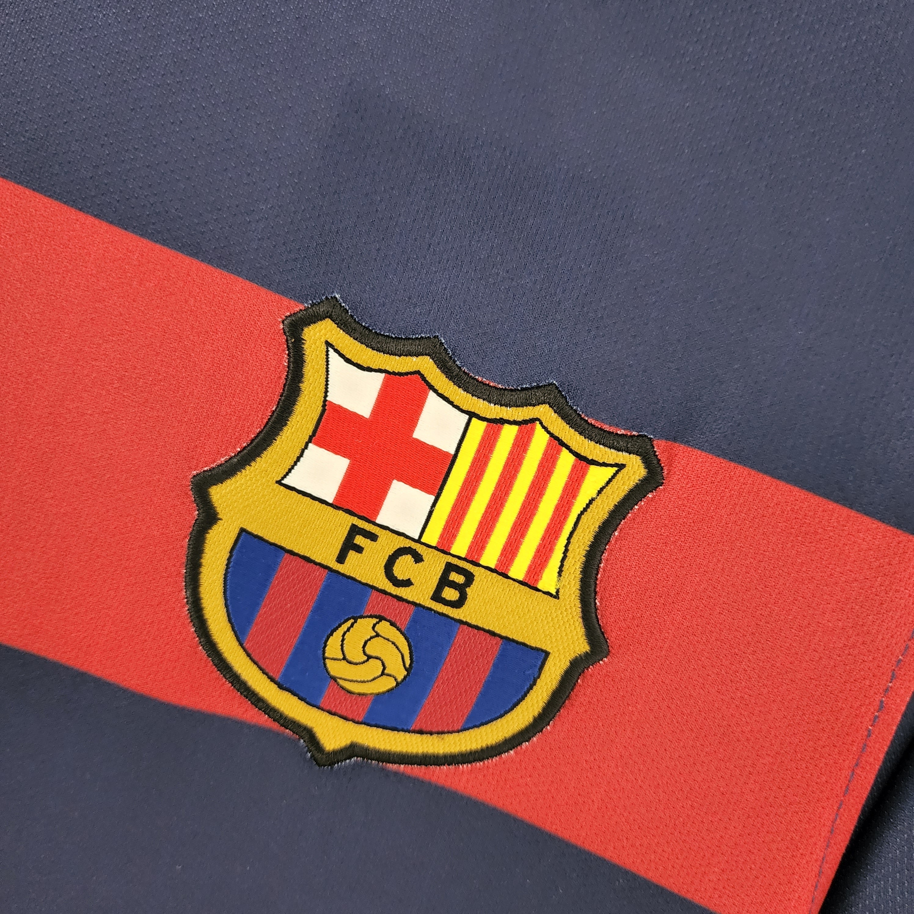 تيشيرت برشلونة كلاسك 2015-2016