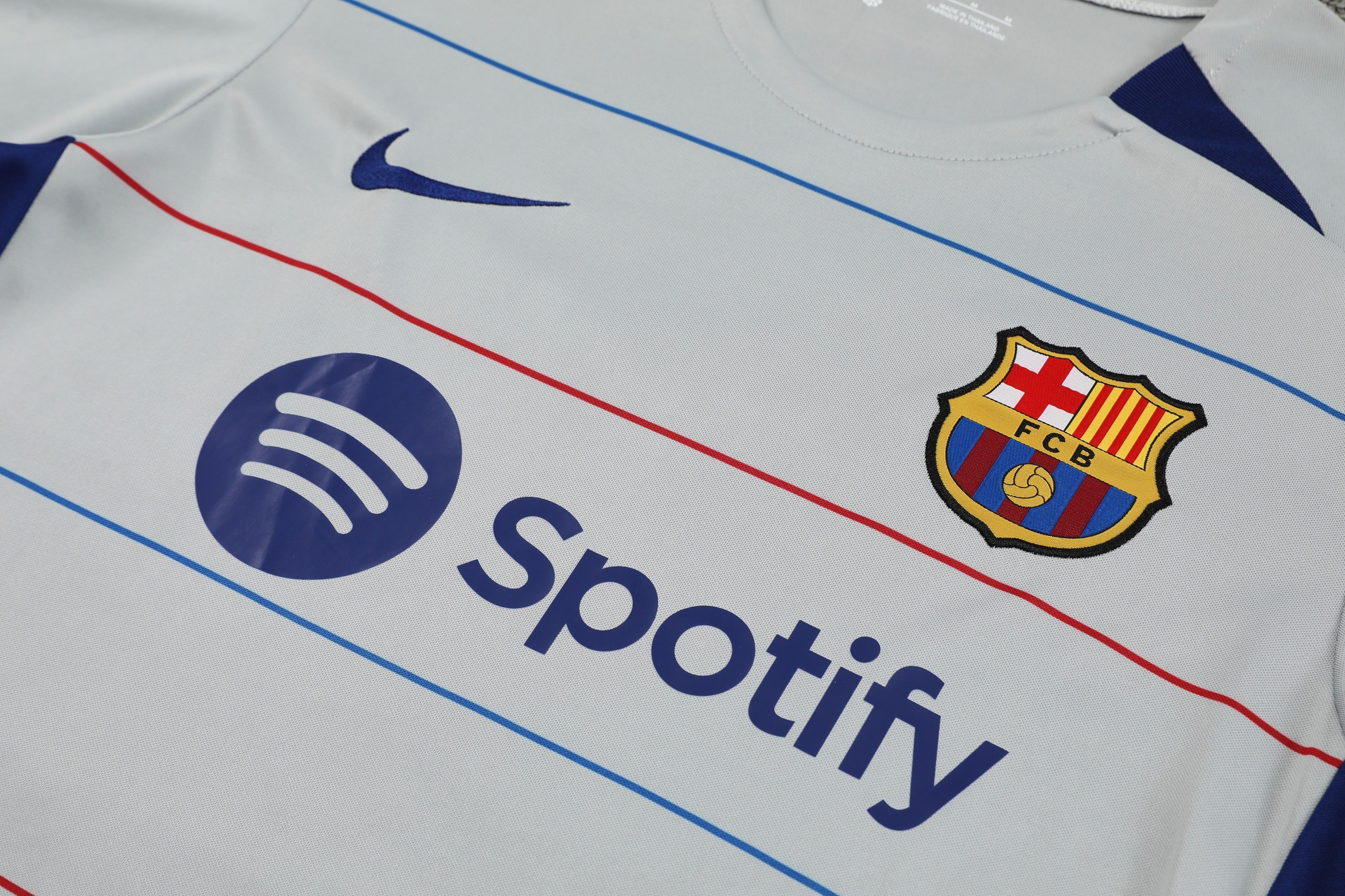 تيشيرت برشلونةتدريب 2024