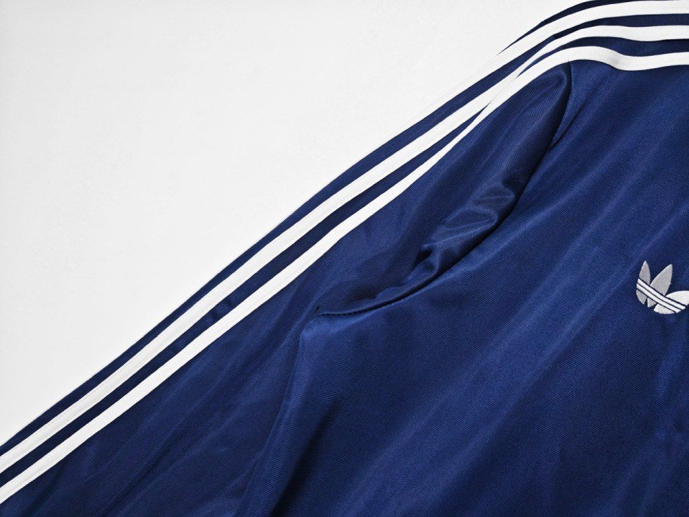 adidas Oasis Tour Logo Blue 3-Stripes Classic Top Men Jacket