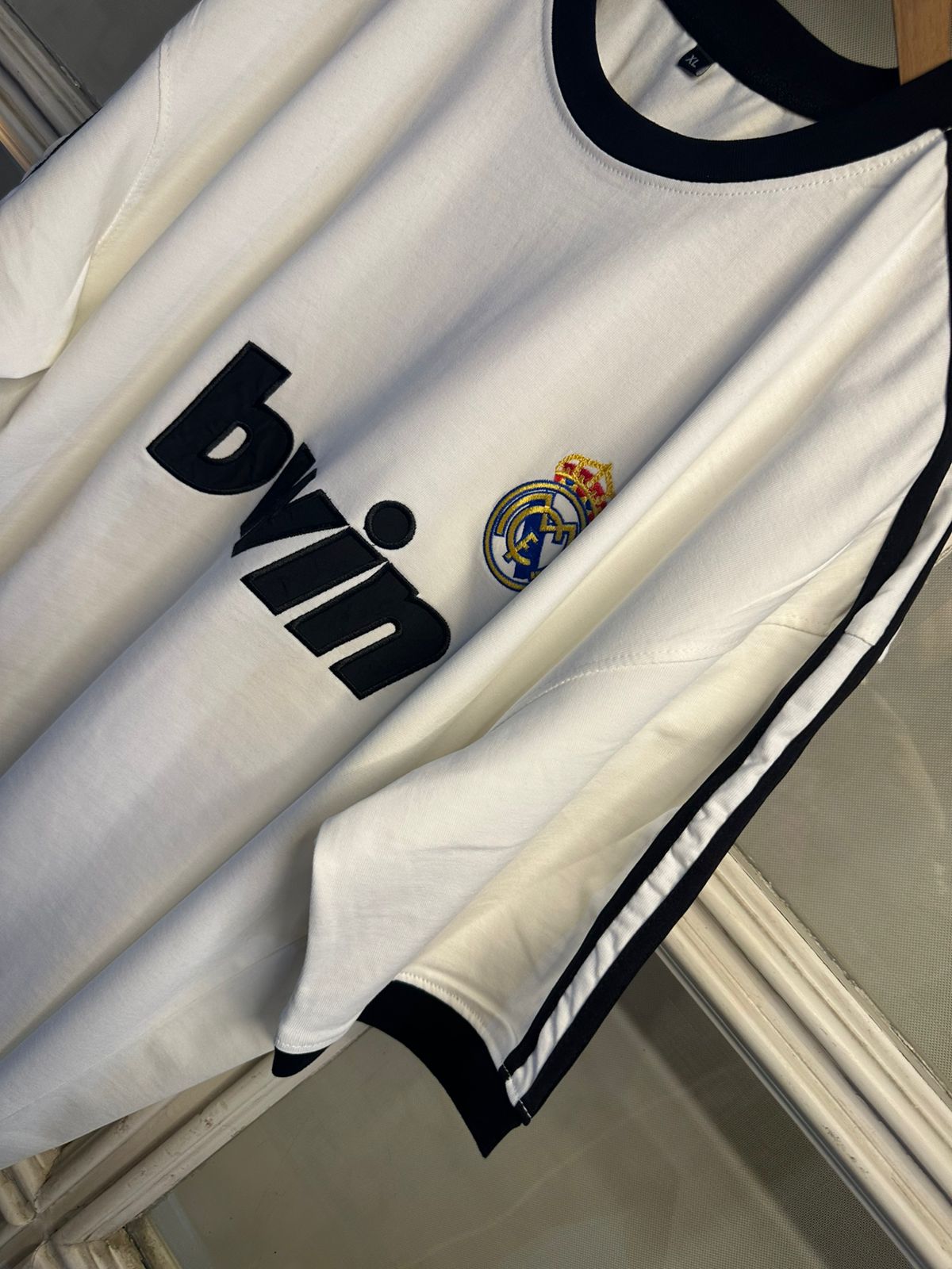 RM Special Edition Bwin (white)