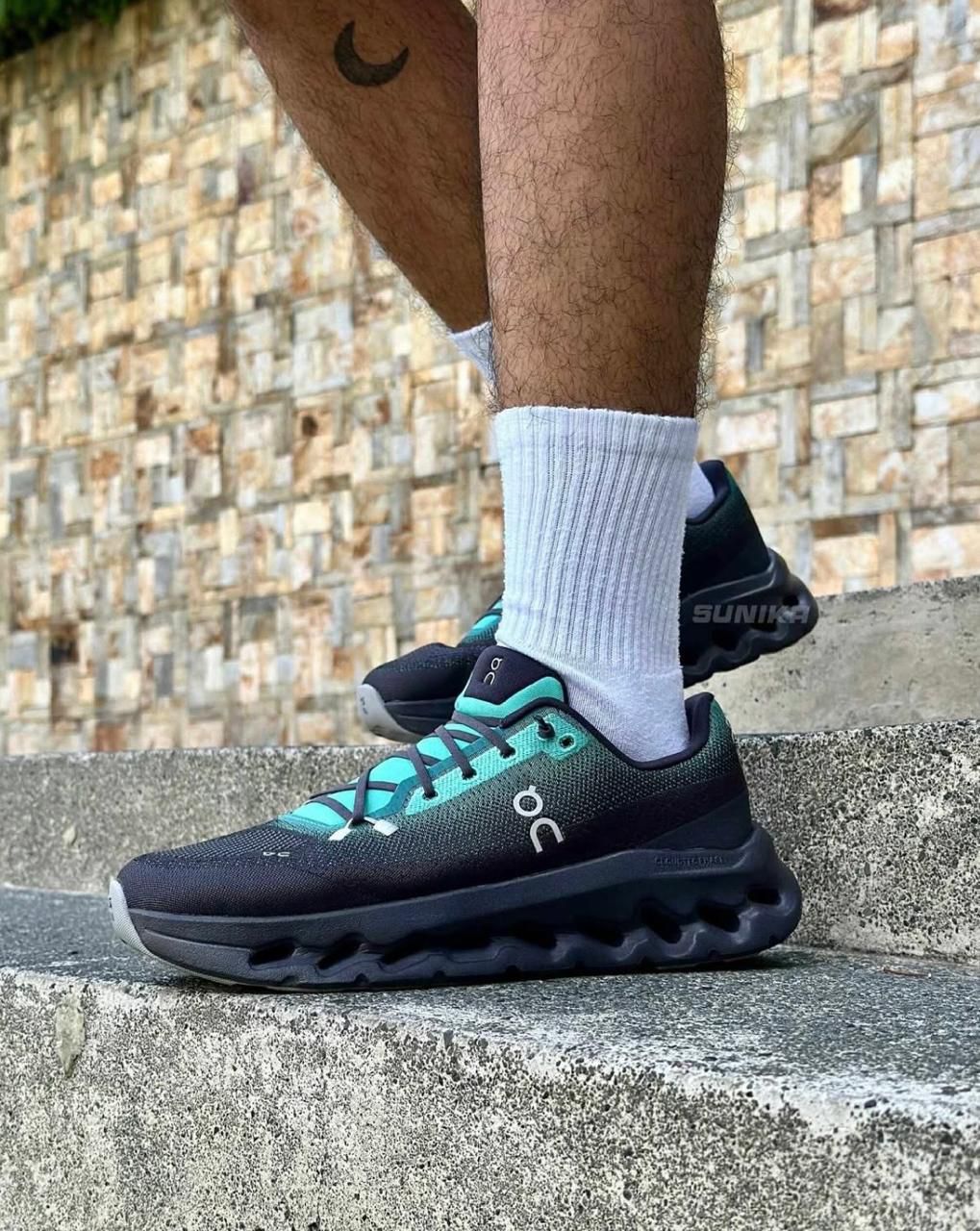 ON Running Cloudtilt  Aqua Iron